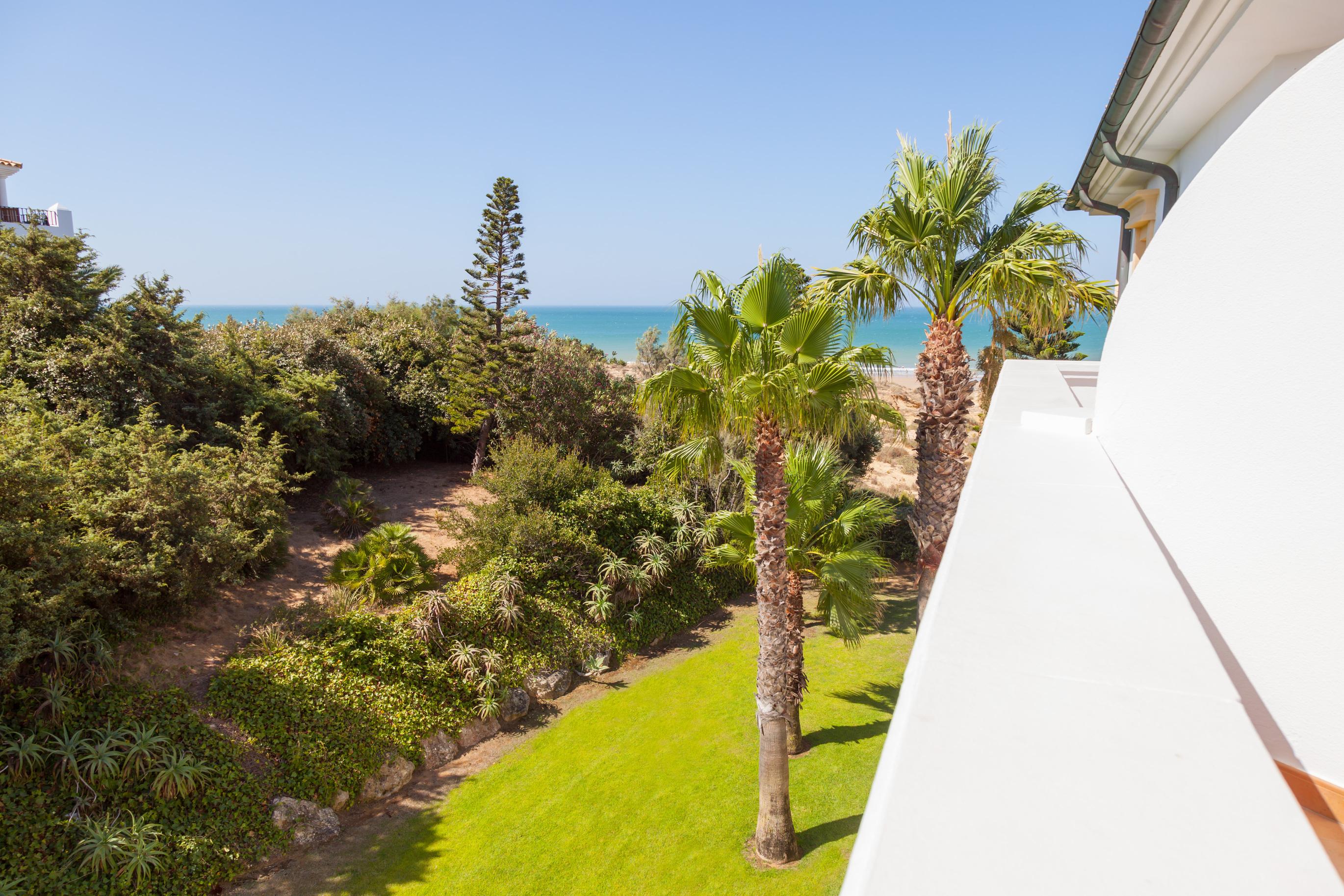 Iberostar Selection Andalucia Playa Otel Chiclana de la Frontera Dış mekan fotoğraf View from the balcony of a room at the hotel