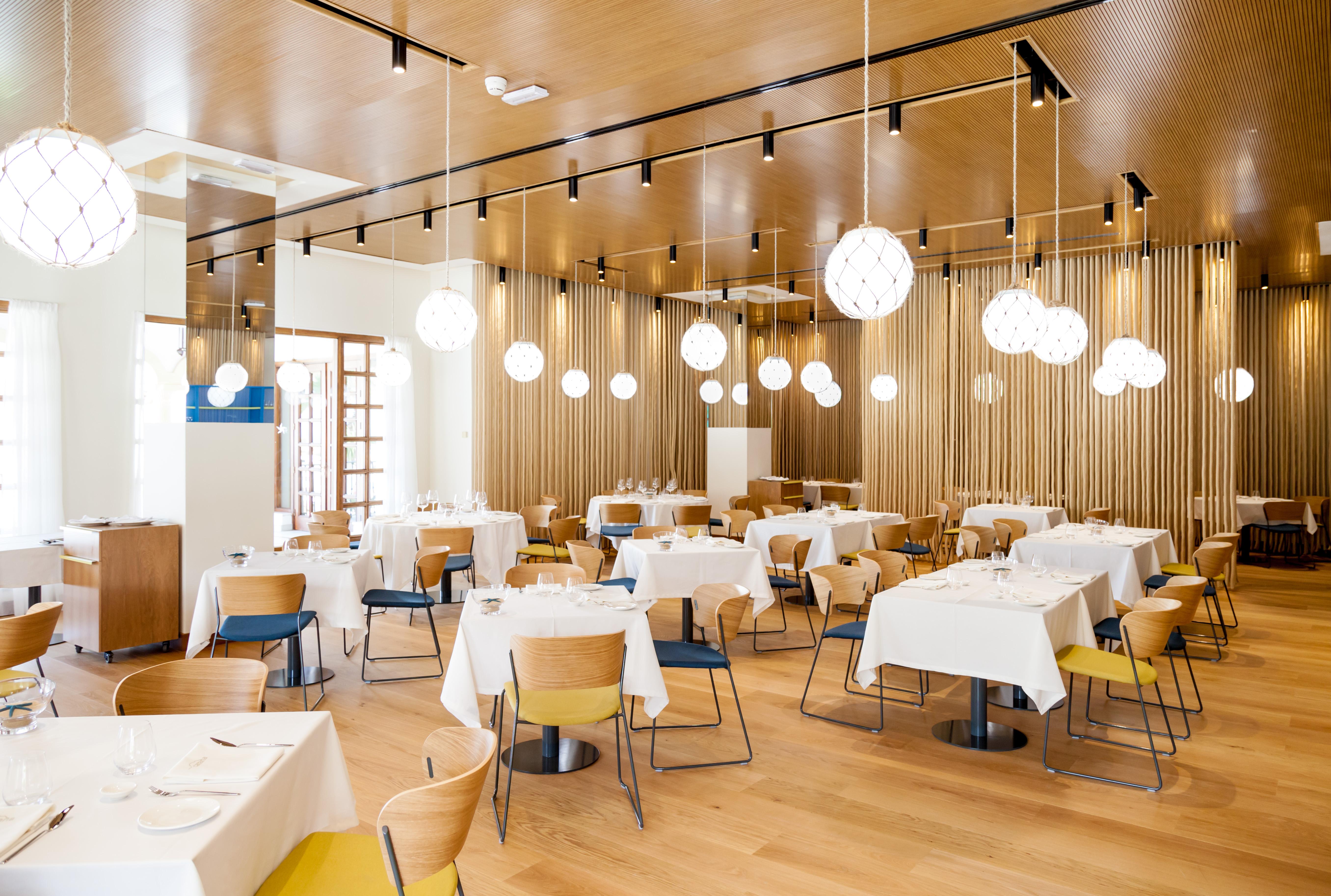 Iberostar Selection Andalucia Playa Otel Chiclana de la Frontera Dış mekan fotoğraf Restaurant AOC